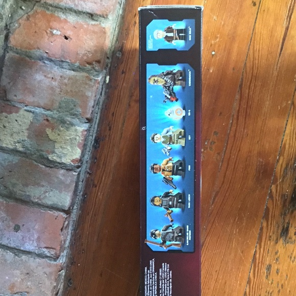 Lego 75105 Star Wars Millennium Falcon Set NIB - Picture 3 of 8